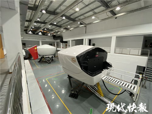 校企聚力創新，國產全動飛行模擬機首架交付